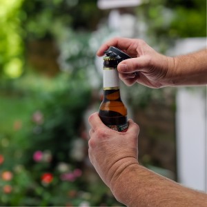 Flaschenöffner magnetisch XL Kronkorken mit Spruch (I love Bier)